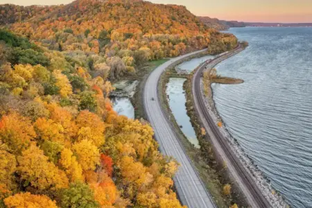 Nákup diaľničnej známky na rok 2024 vo Švajčiarsku.