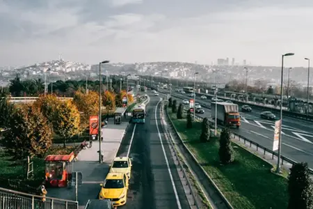 Slovenská cestná premávka: Výhody online nákupu diaľničnej známky